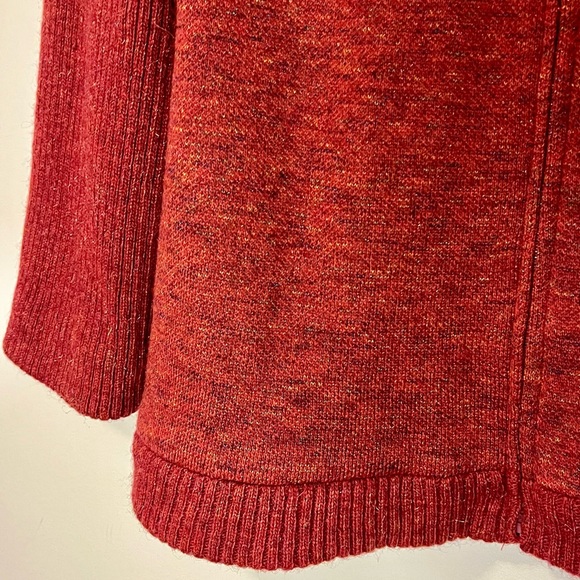 STUNNING VINTAGE full zip sweater.  Sz M or L.  Beautiful colour.  VERY UNIQUE!! - Picture 9 of 12